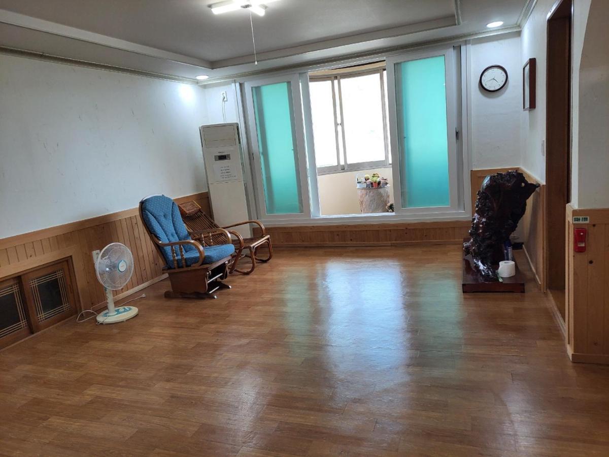 Jnw Minbak Hotel Damyang Buitenkant foto